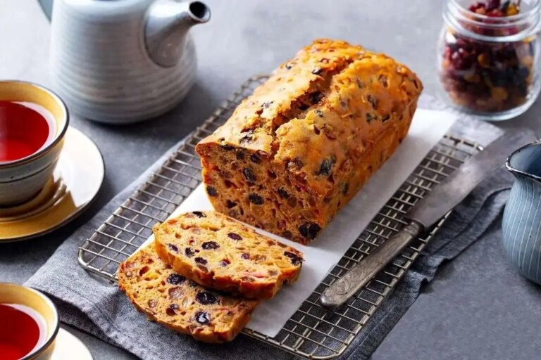 طرز تهیه کیک رژیمی با شیره انگور؛ سالم و مقوی