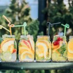 ۷ نوشیدنی خنک برای فرار از گرمای این روزها