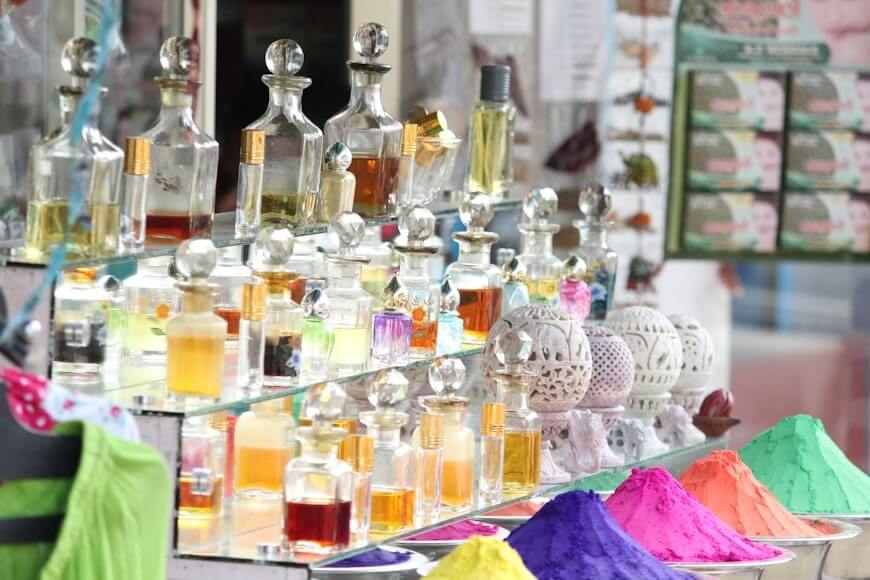 خرید عطر از بازار مشهد