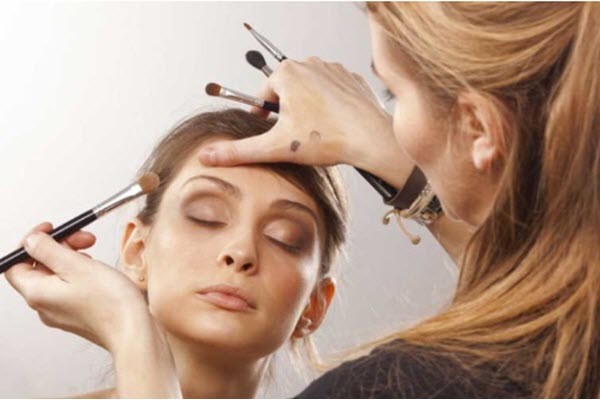 ویژگیهای بهترین سالن زیبایی | سالن کارا